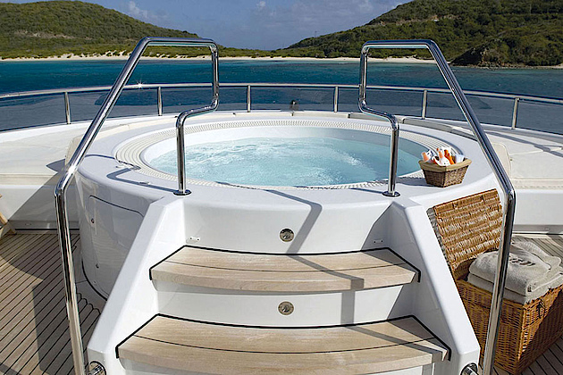 COMPASS Carbon Ceramic Pools - Yacht Pool