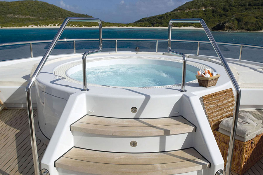 COMPASS Carbon Ceramic Pools - Yacht Pool